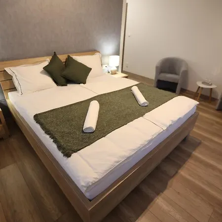 Bed & Breakfast Vulcano Vinica